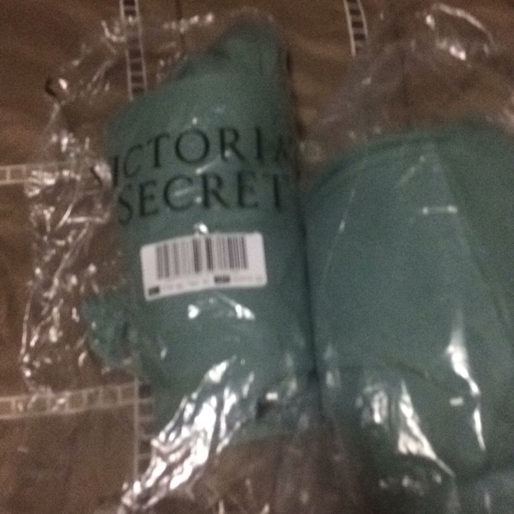 Vs pink bling set new with tags - Picture 2 of 6